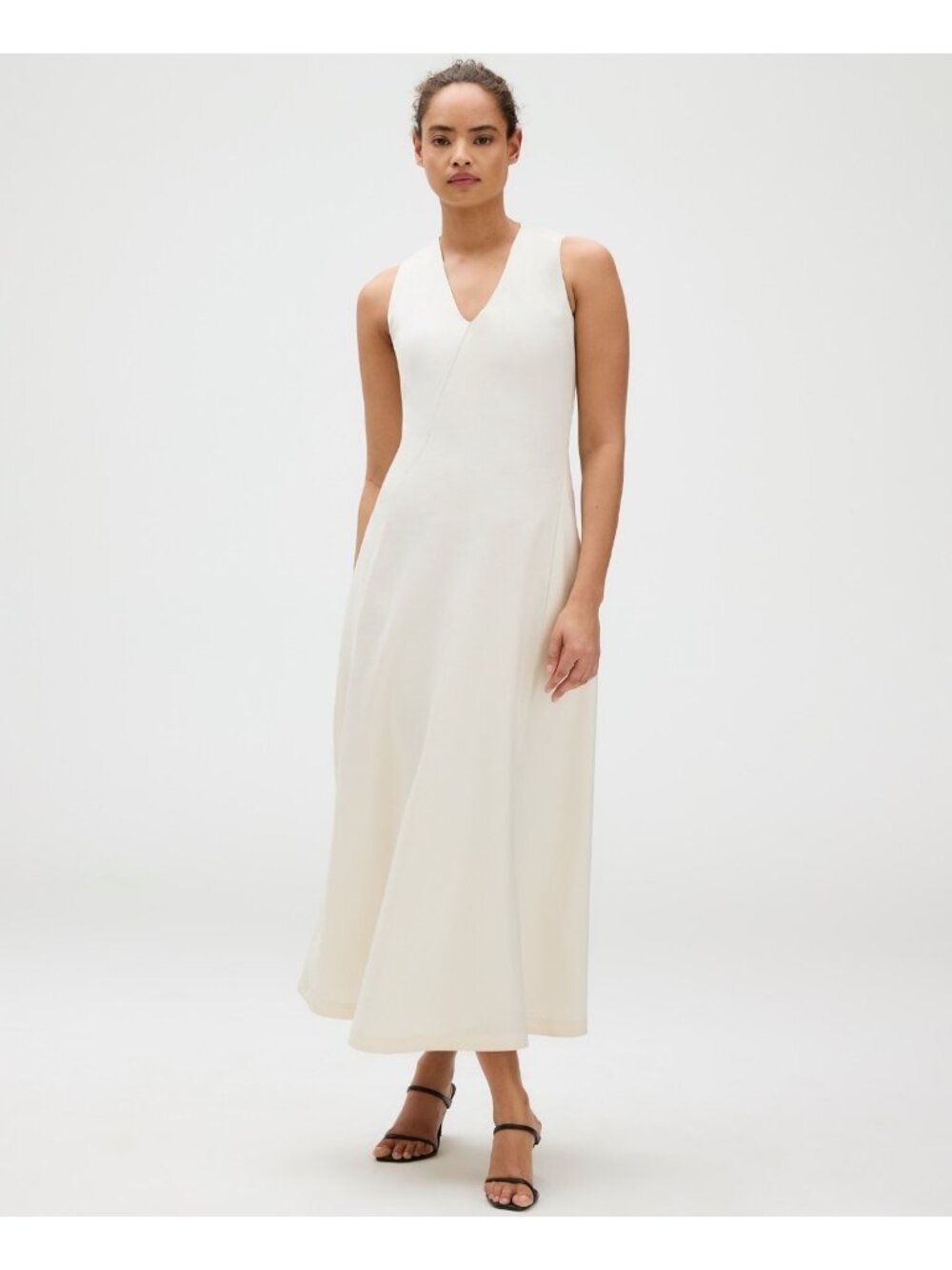 Calvin Klein *Minor Error* V-Neck Sleveless linen Maxi Dress Ivory Size L $149
